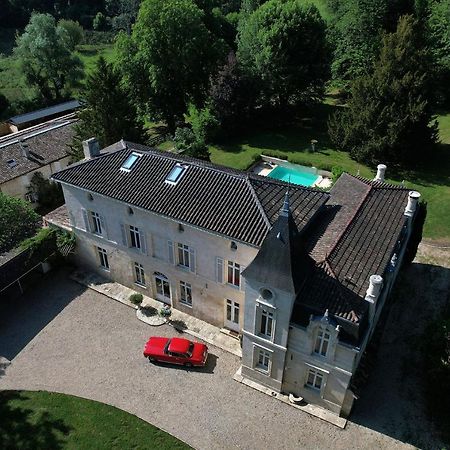 Chateau Fleur D'Aya Bed & Breakfast Artigues-pres-Bordeaux Exterior photo